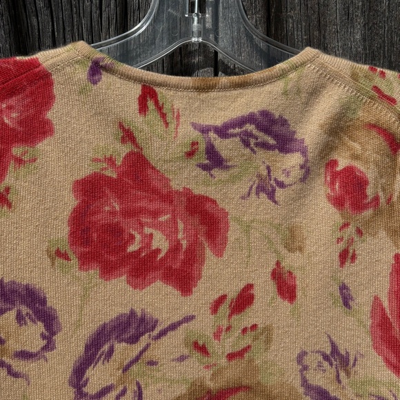 Saks Fifth Avenue Floral Short Sleeve 100% Cashmere Sweater Top Size S - Picture 9 of 9